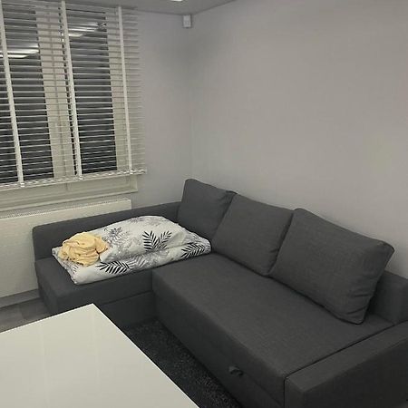 Apartament Poniatowa Apartment ภายนอก รูปภาพ